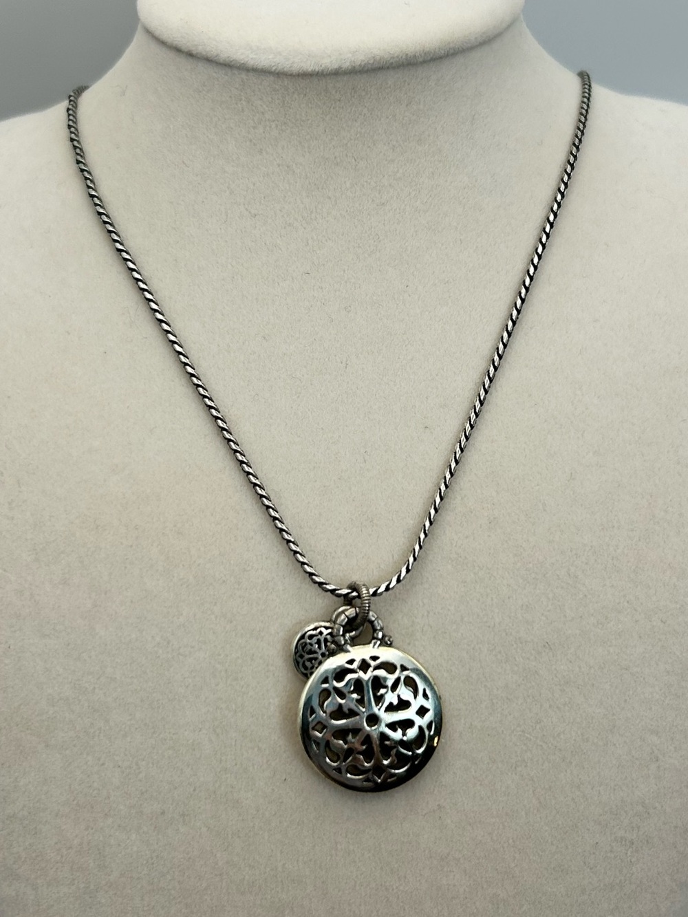 Brighton Ferrara Petite Pendant Necklace 18" Silver Plated